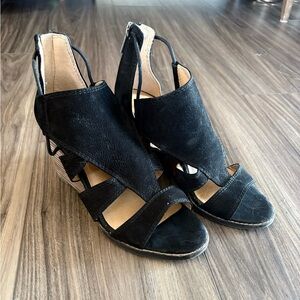 Lucky Brand Strappy Wedge Sandals